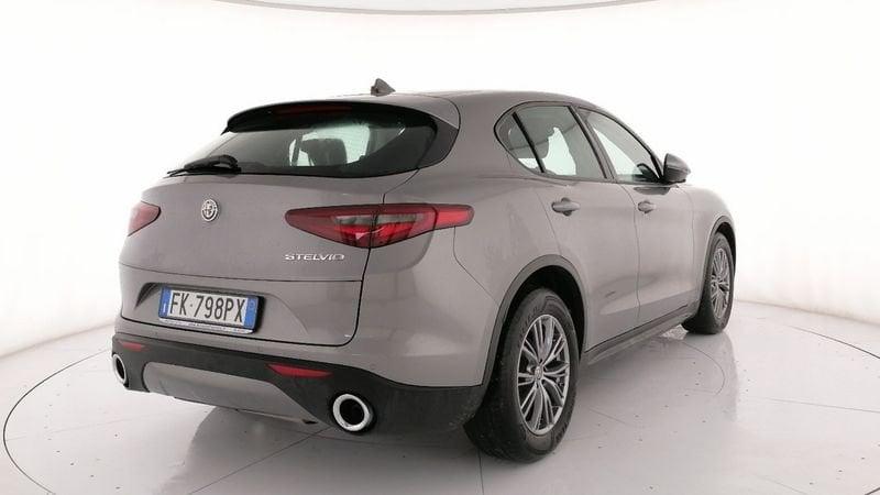 Alfa Romeo Stelvio 2.2 t Super rwd 180cv auto