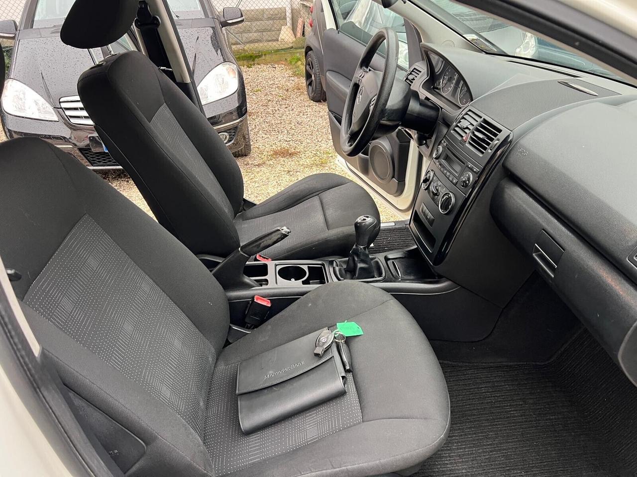 Mercedes-benz A 160 BlueEFFICIENCY GPL