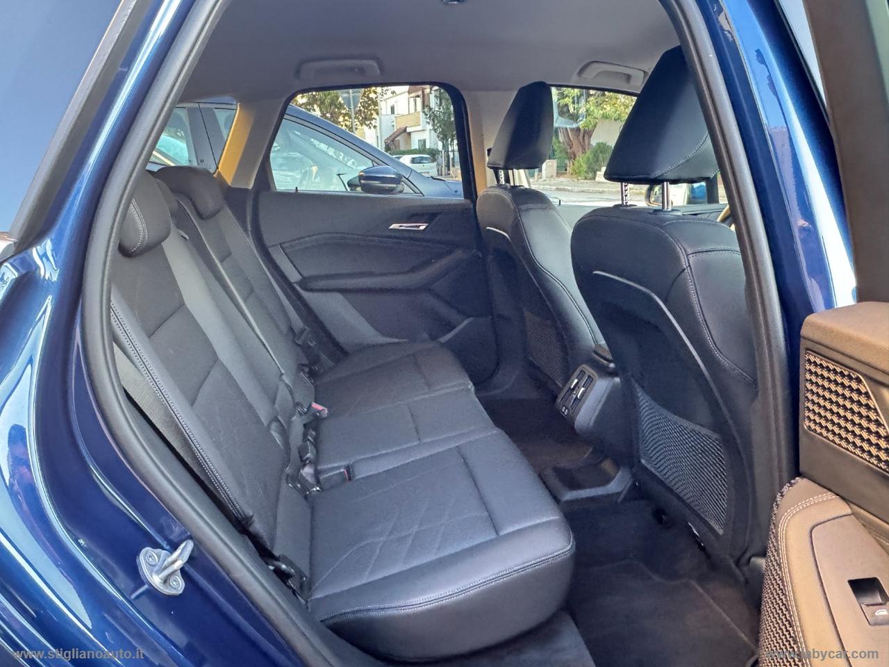 BMW 218d Active Tourer Luxury