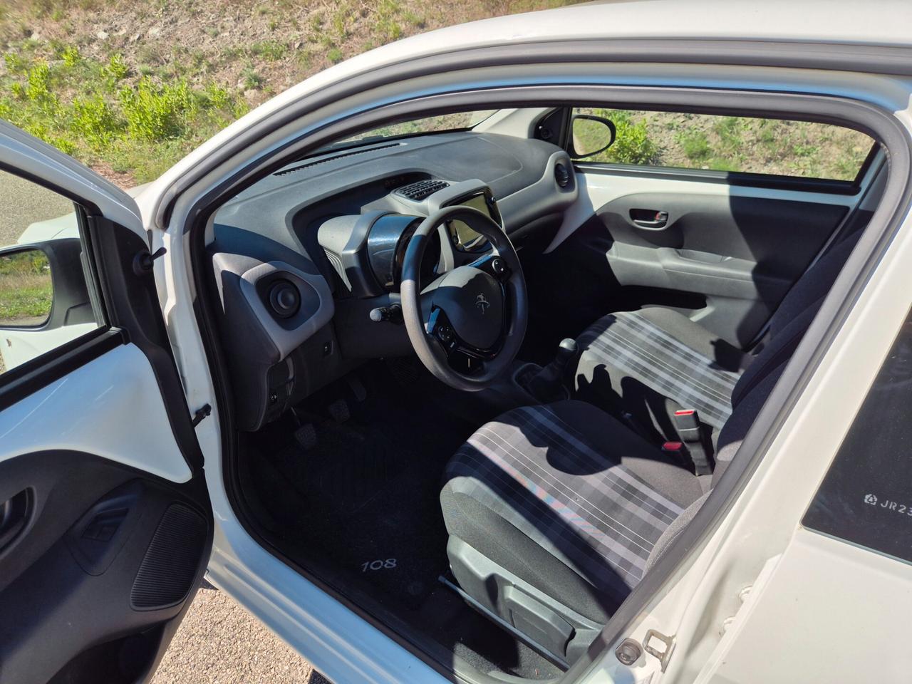 Peugeot 108 VTi 68 ETG 5 porte Active