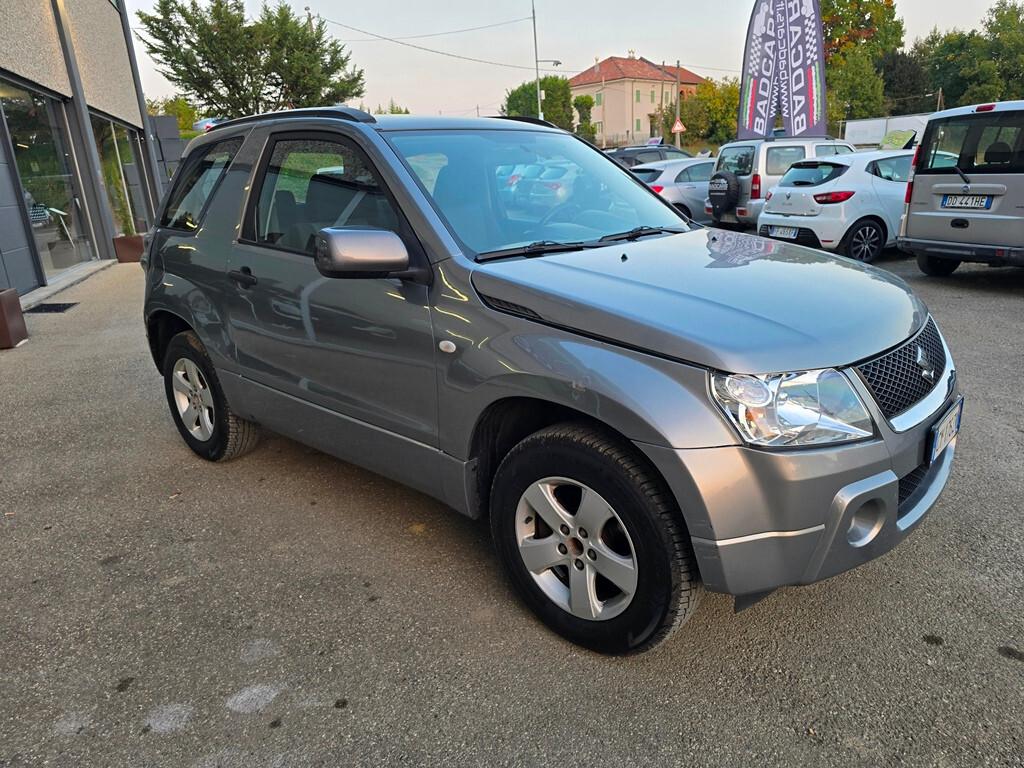 Suzuki Grand Vitara 1.6 16V 4WD CON GPL!