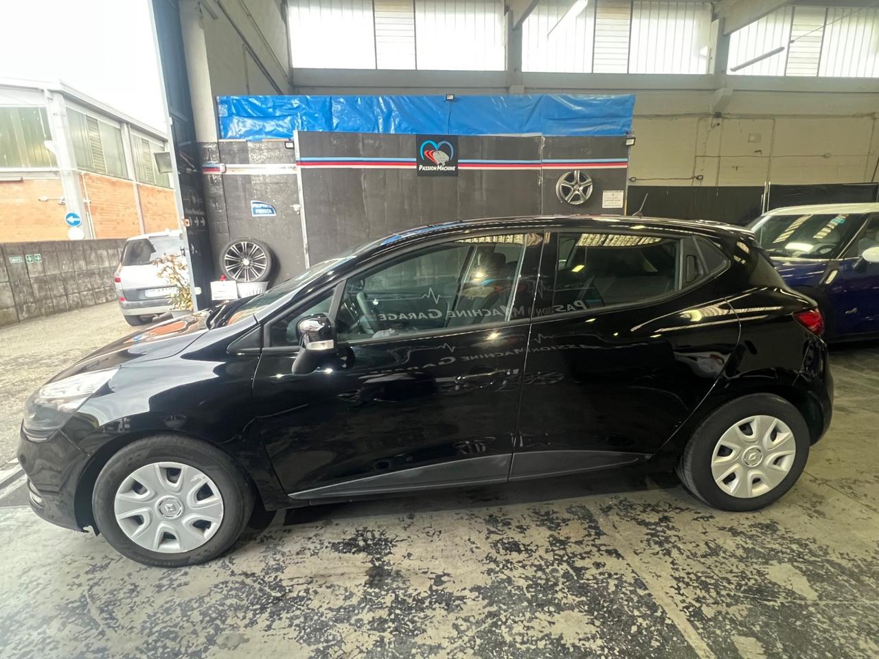 Renault Clio 1.2 75CV 5 porte Life