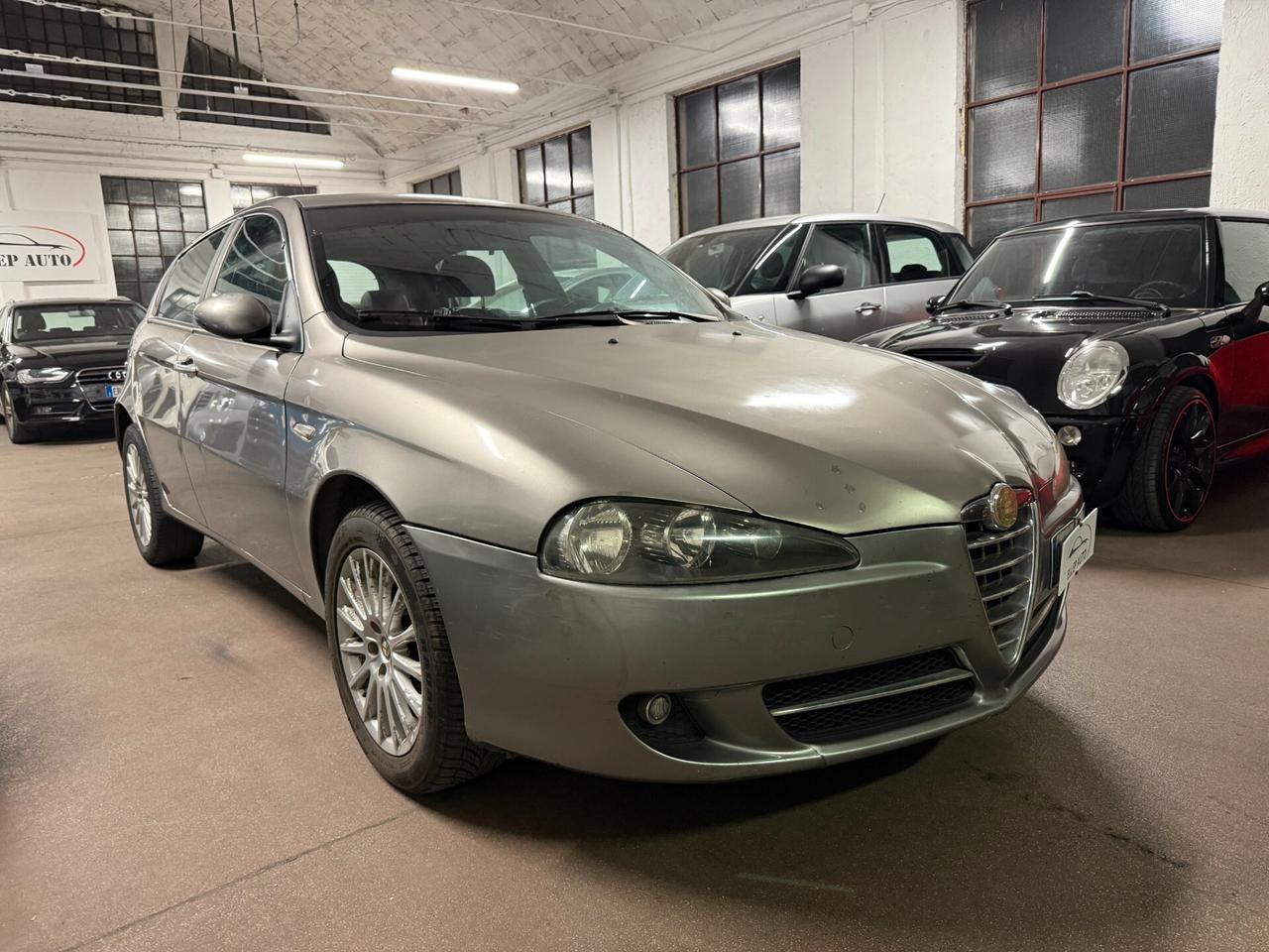 Alfa Romeo 147 1.9 JTD M-JET 16V 5 porte Exclusive