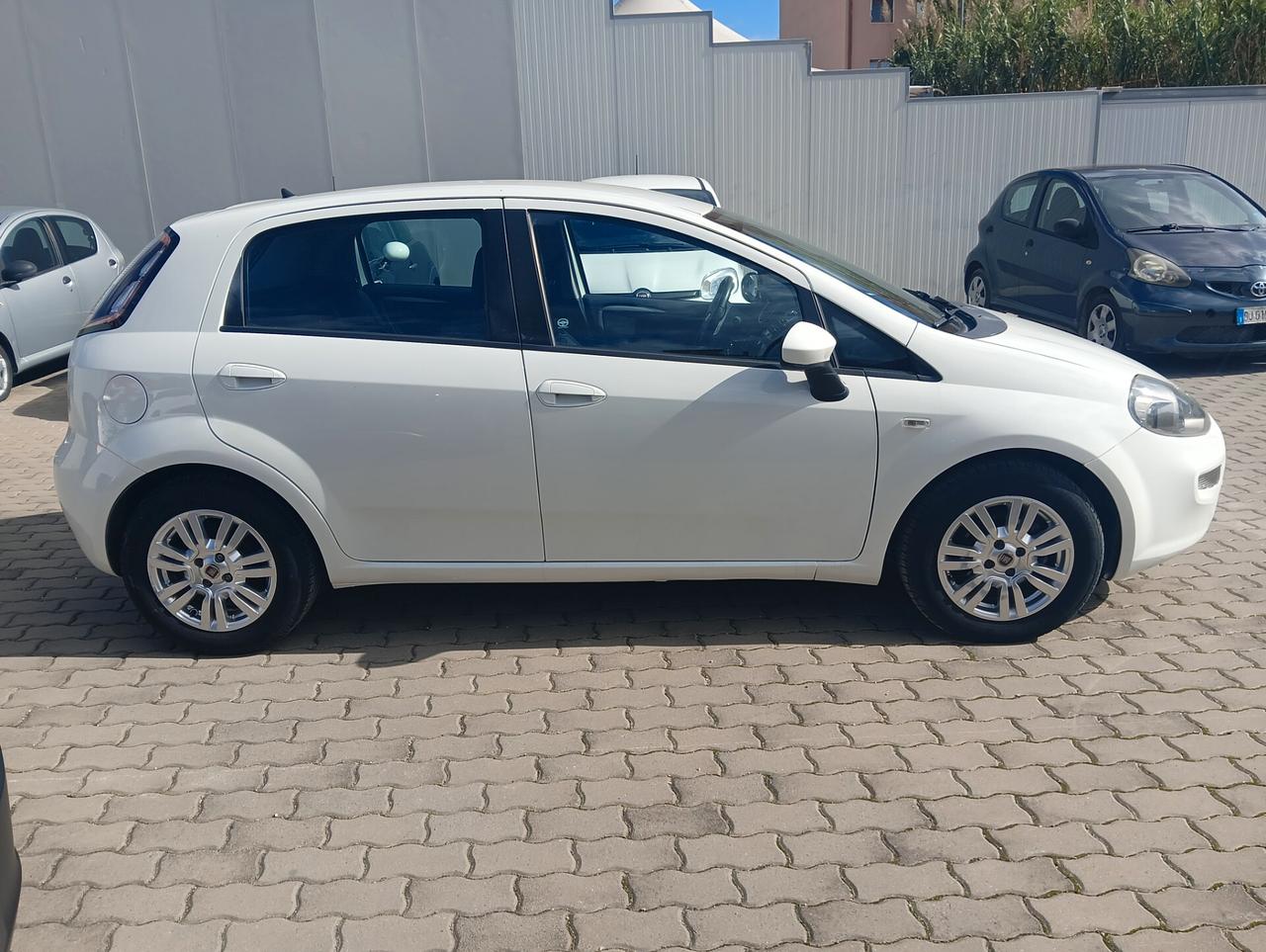 Fiat Punto 1.3 MJT II 75 CV 5 porte Lounge