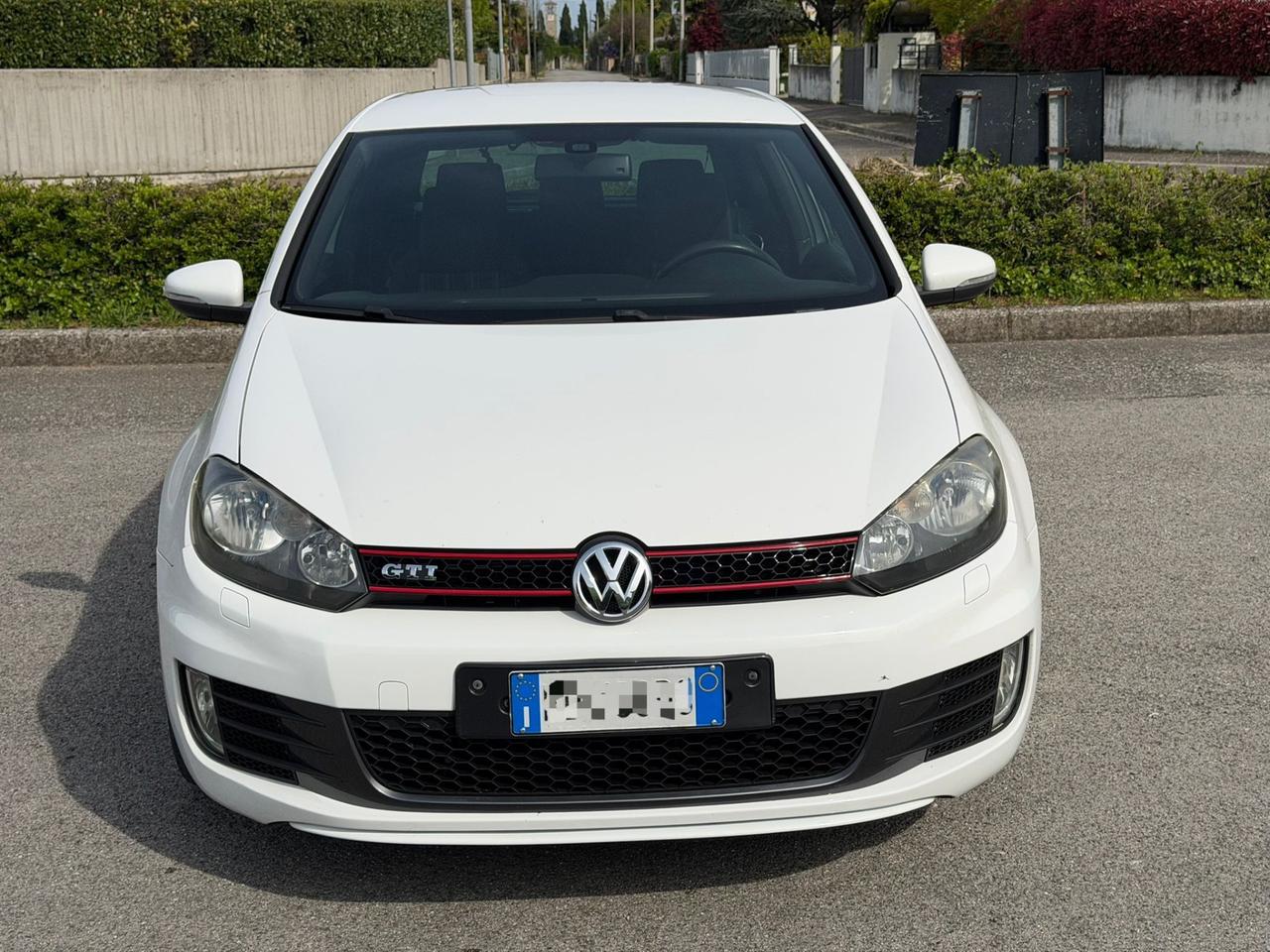 Volkswagen Golf GTI 2.0 TSI 3p.