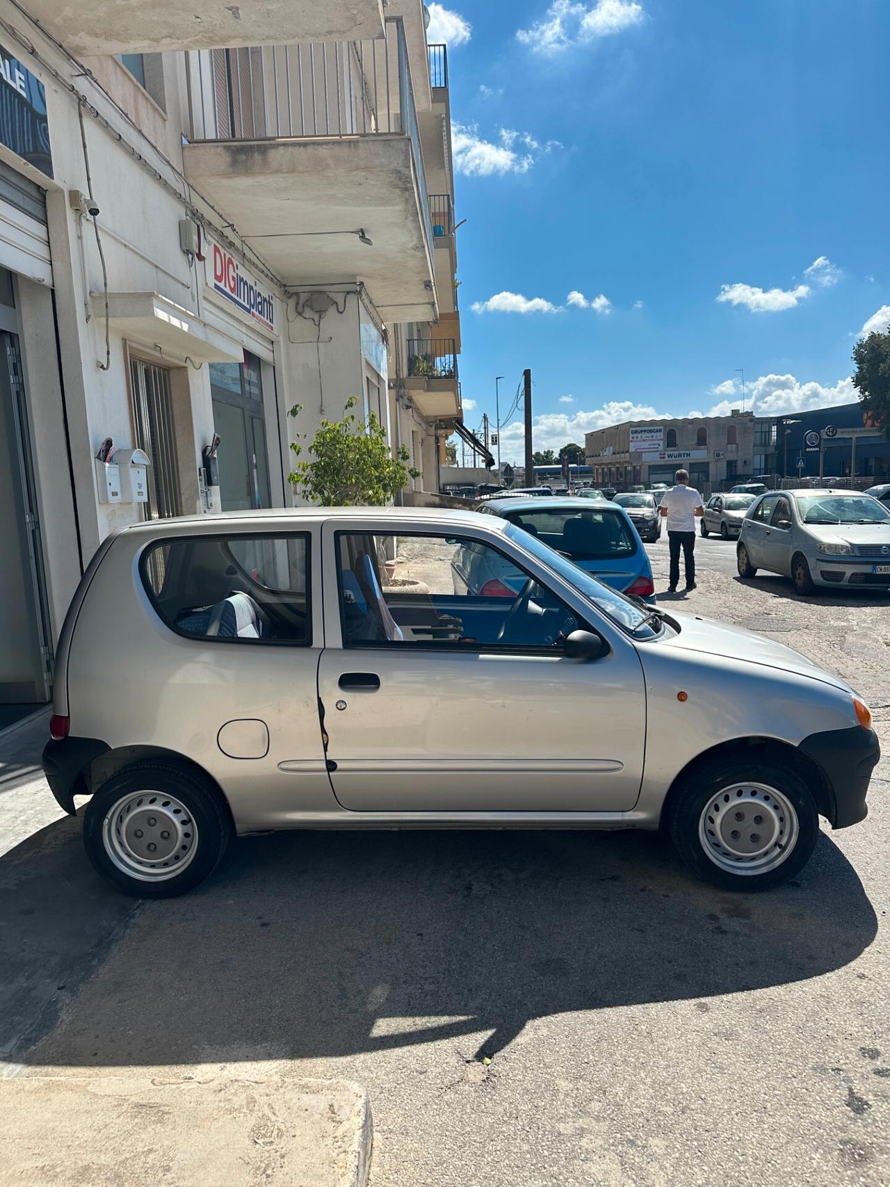 Fiat Seicento 900i cat Young