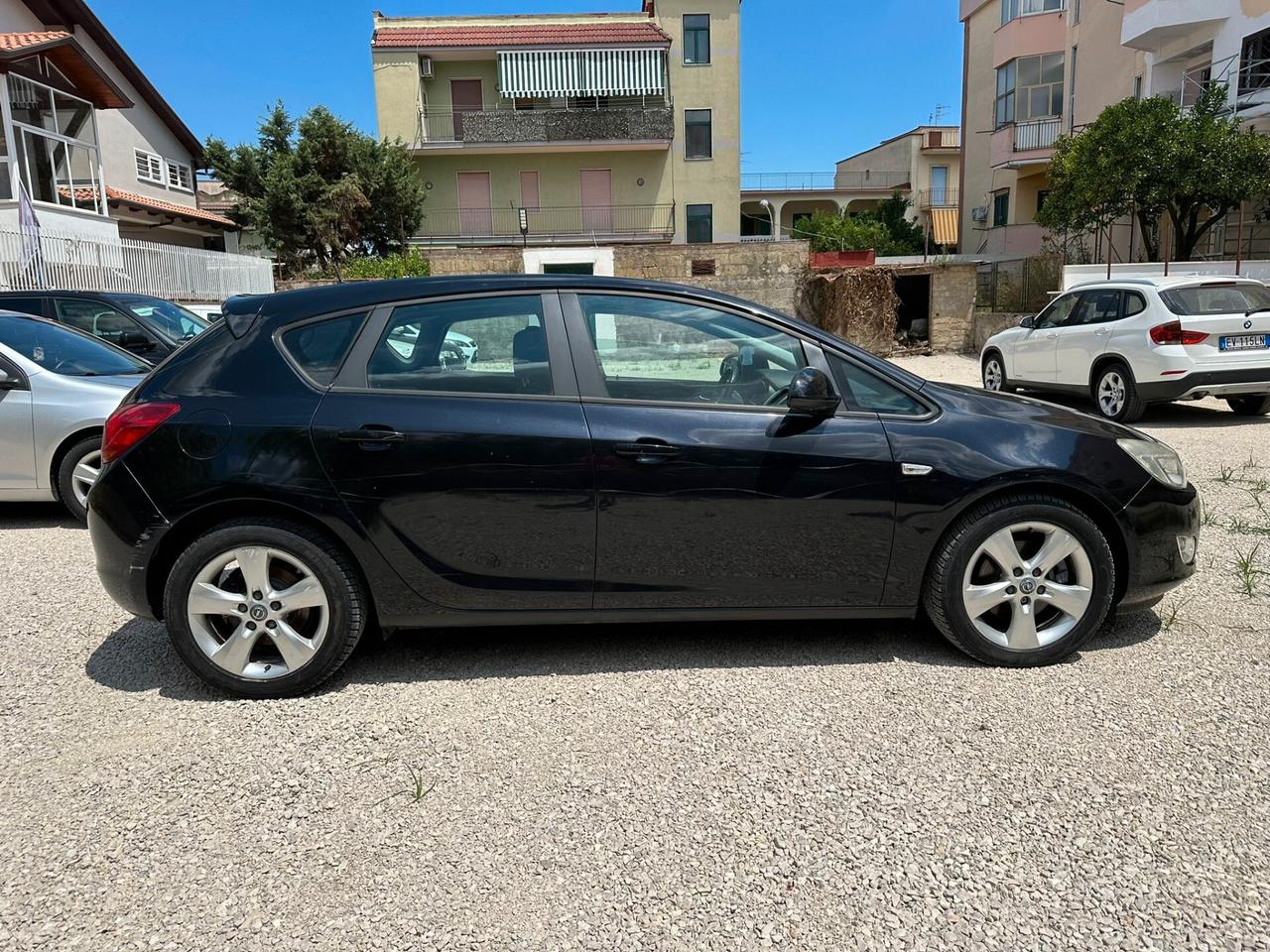 Opel Astra 1.7 CDTI 110CV 5 porte Cosmo