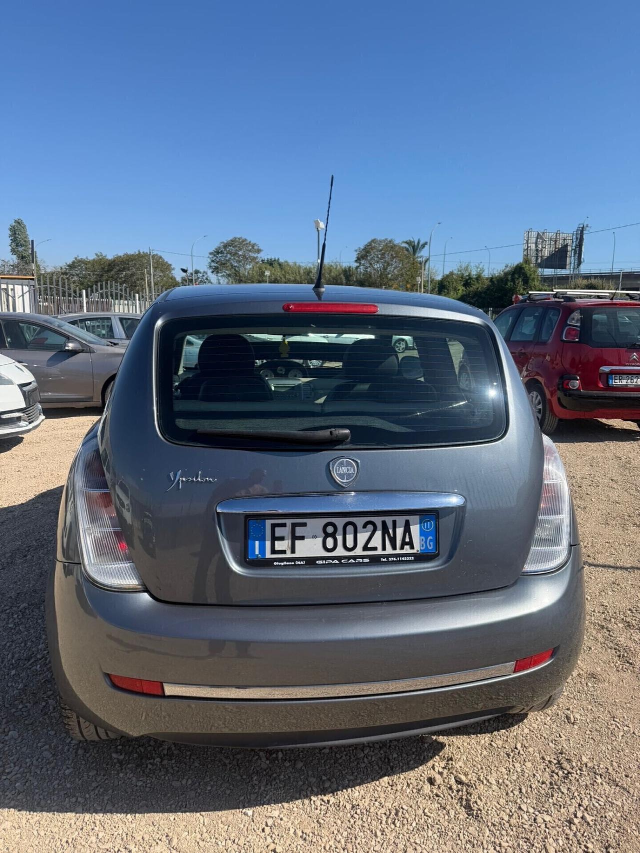 Lancia Ypsilon 1.2 69 CV Argento