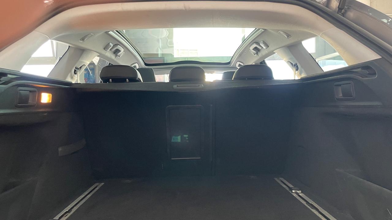 Peugeot 308 BlueHDi 120 S&S SW Allure