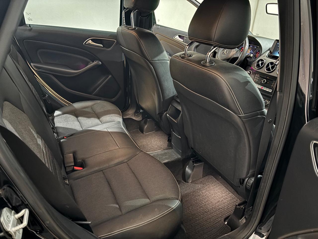 Mercedes-benz B 200 d Automatic 4Matic Sport