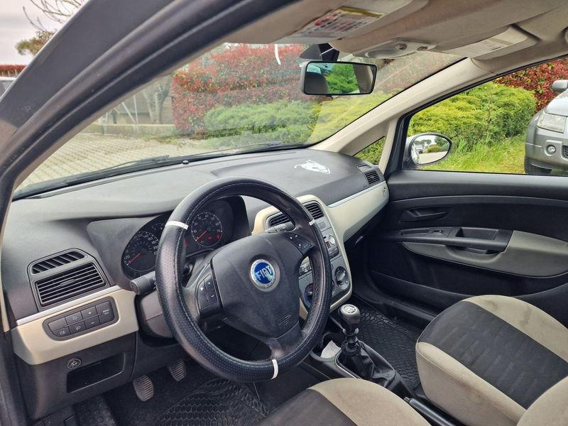 FIAT Grande Punto Grande Punto 5p 1.4 METANO Active 77cv