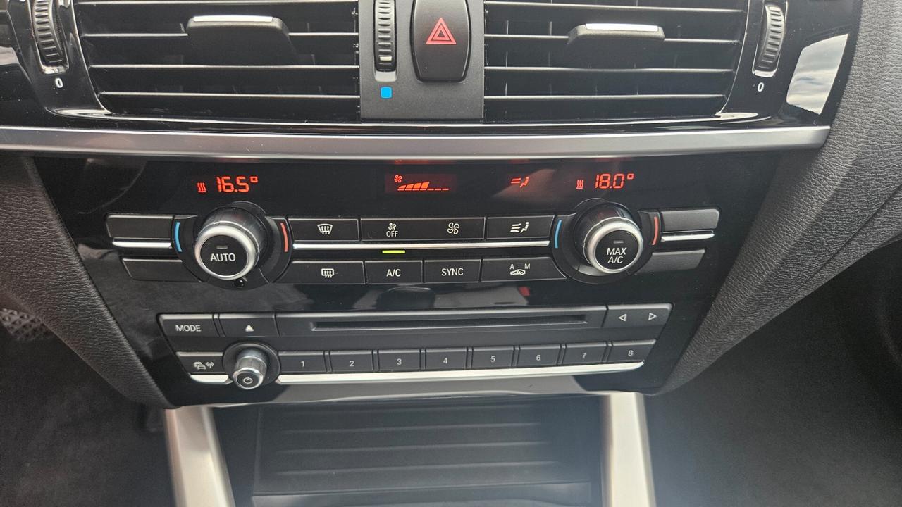 Bmw X3 xdrive20d auto 190 CV NAVY-CAMERA-LED