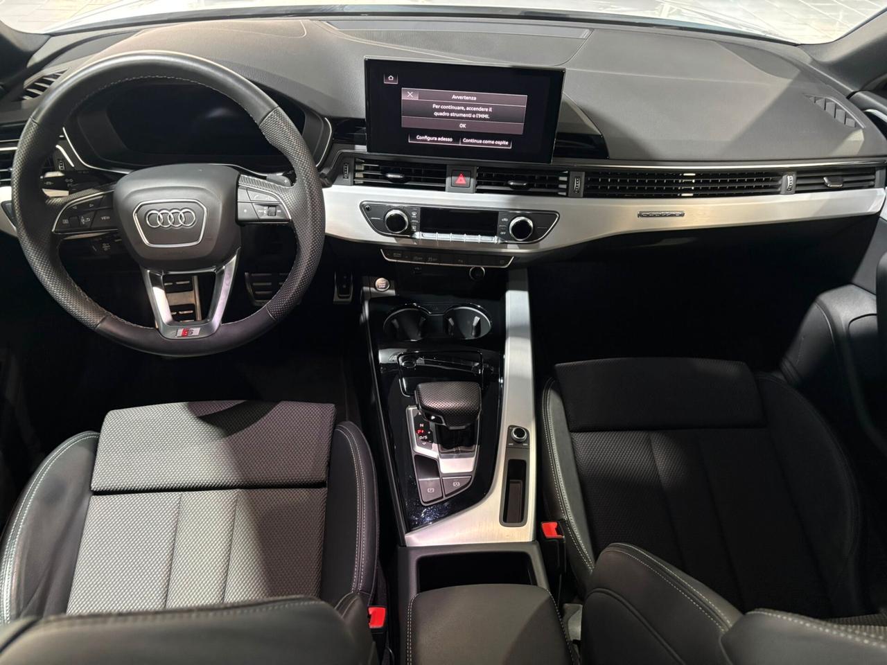 Audi A4 Avant 40 TDI S tronic line edition