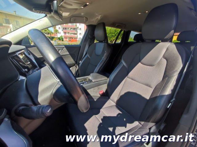 VOLVO V60 B4 (d) Geartronic Momentum Business Pro