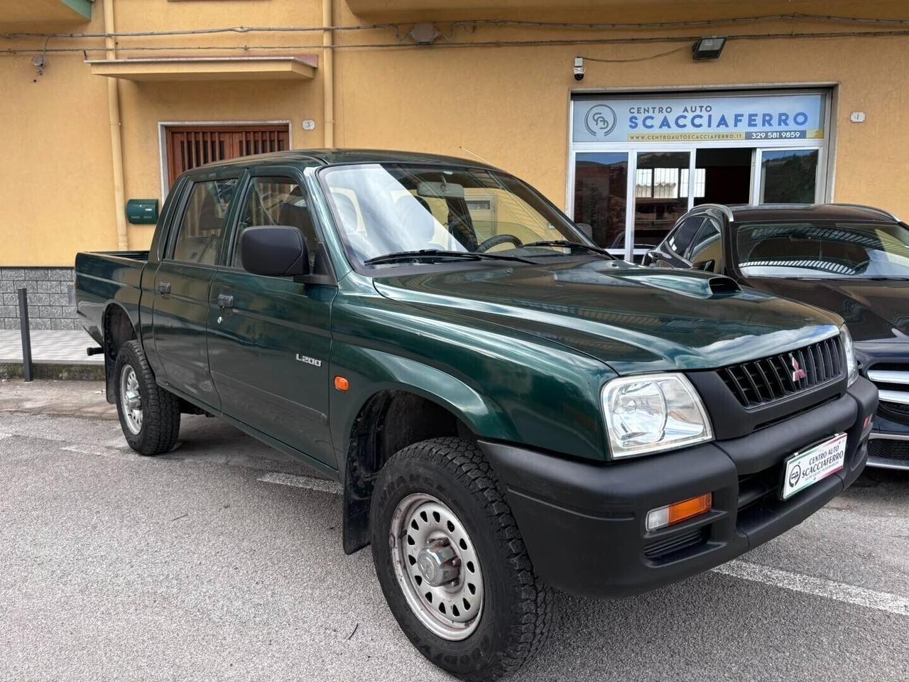 Mitsubishi L200 2.5 TDI 4WD Club Cab Pick-up GL