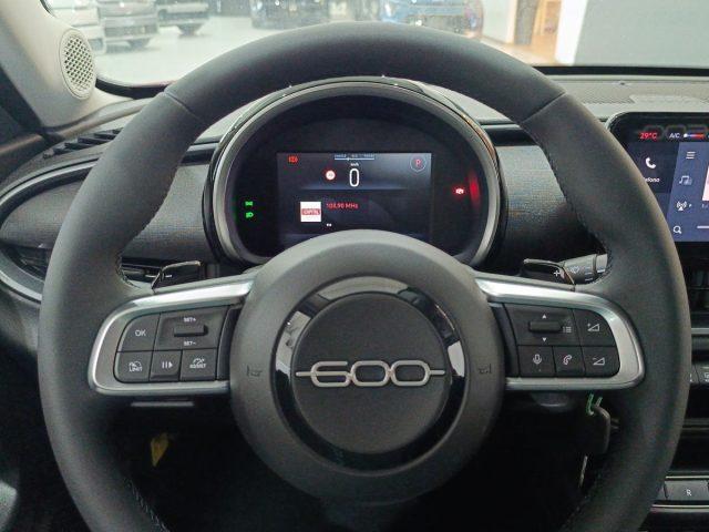 FIAT 600 Hybrid 110 CV DCT MHEV Pop