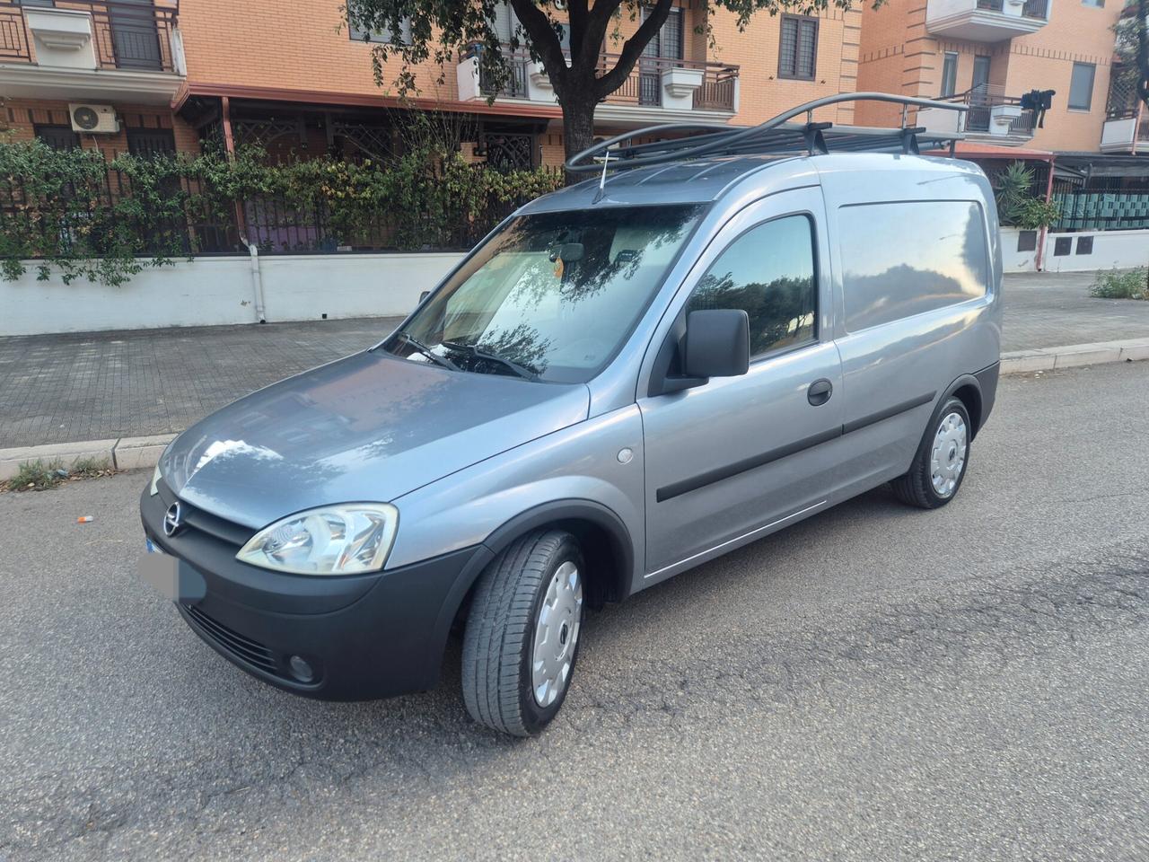 Opel Combo 1.6 94cv metano casa madre 2010