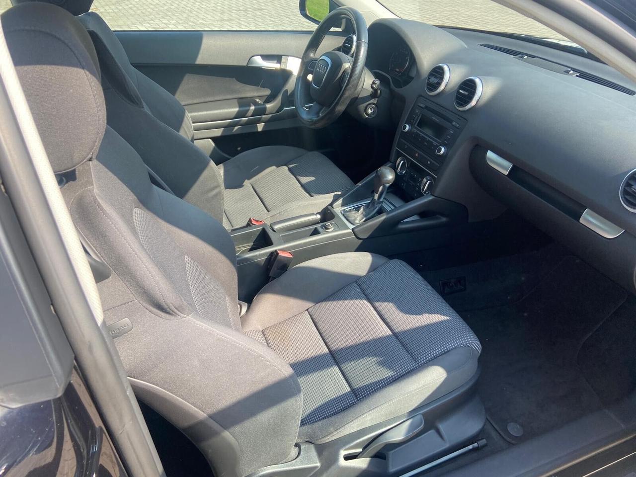 Audi A3 1.6 S-tronic Adatta a Neopatentati