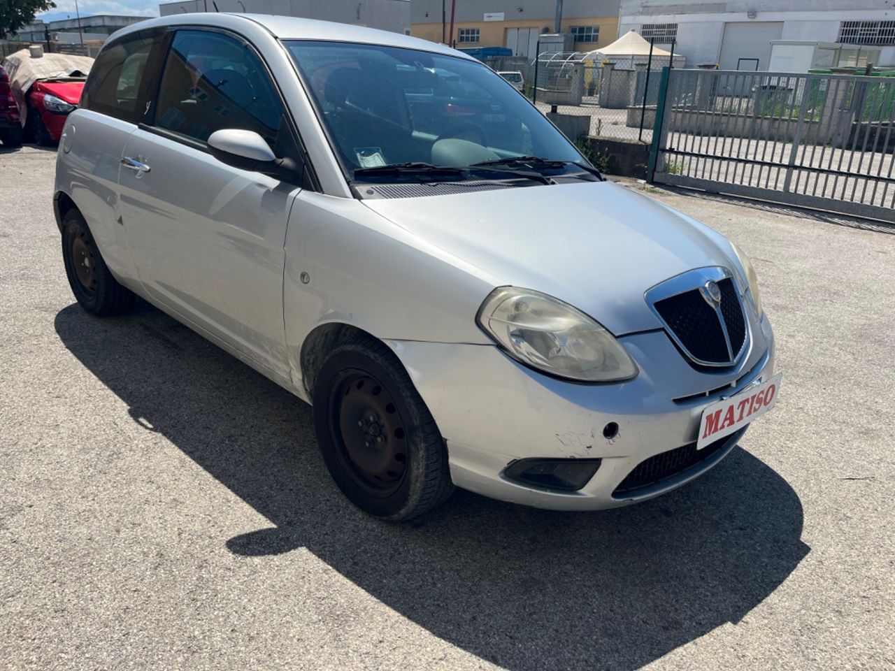 Lancia Ypsilon 1.3 MJT Argento catena rotta