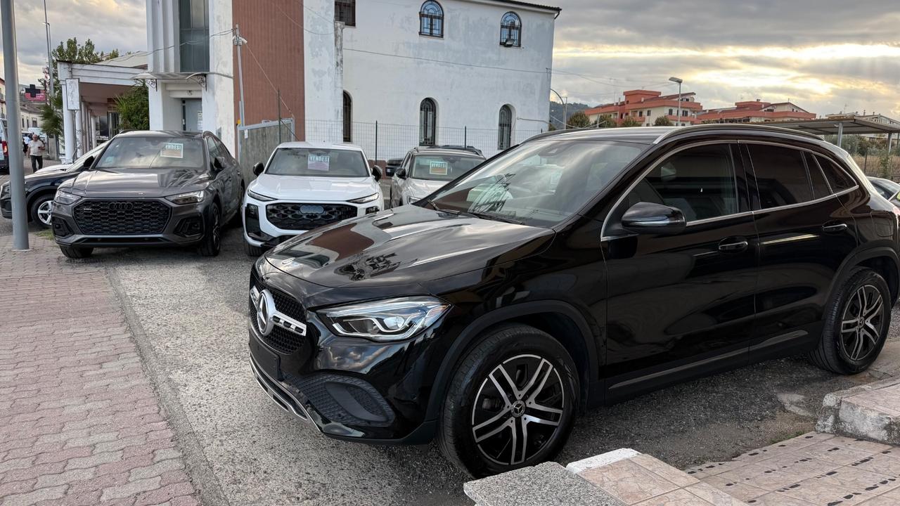 Mercedes-benz GLA 200 d Automatic 4Matic Sport Plus