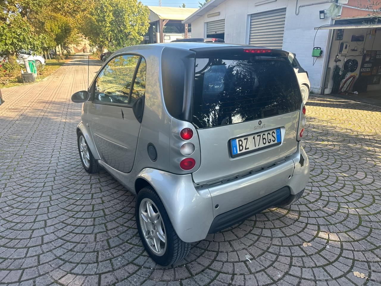 Smart 600 & pure (40 kW) IDONEA PER NEOPATENTATI PERMUTABILE SOLO 140.000 KM
