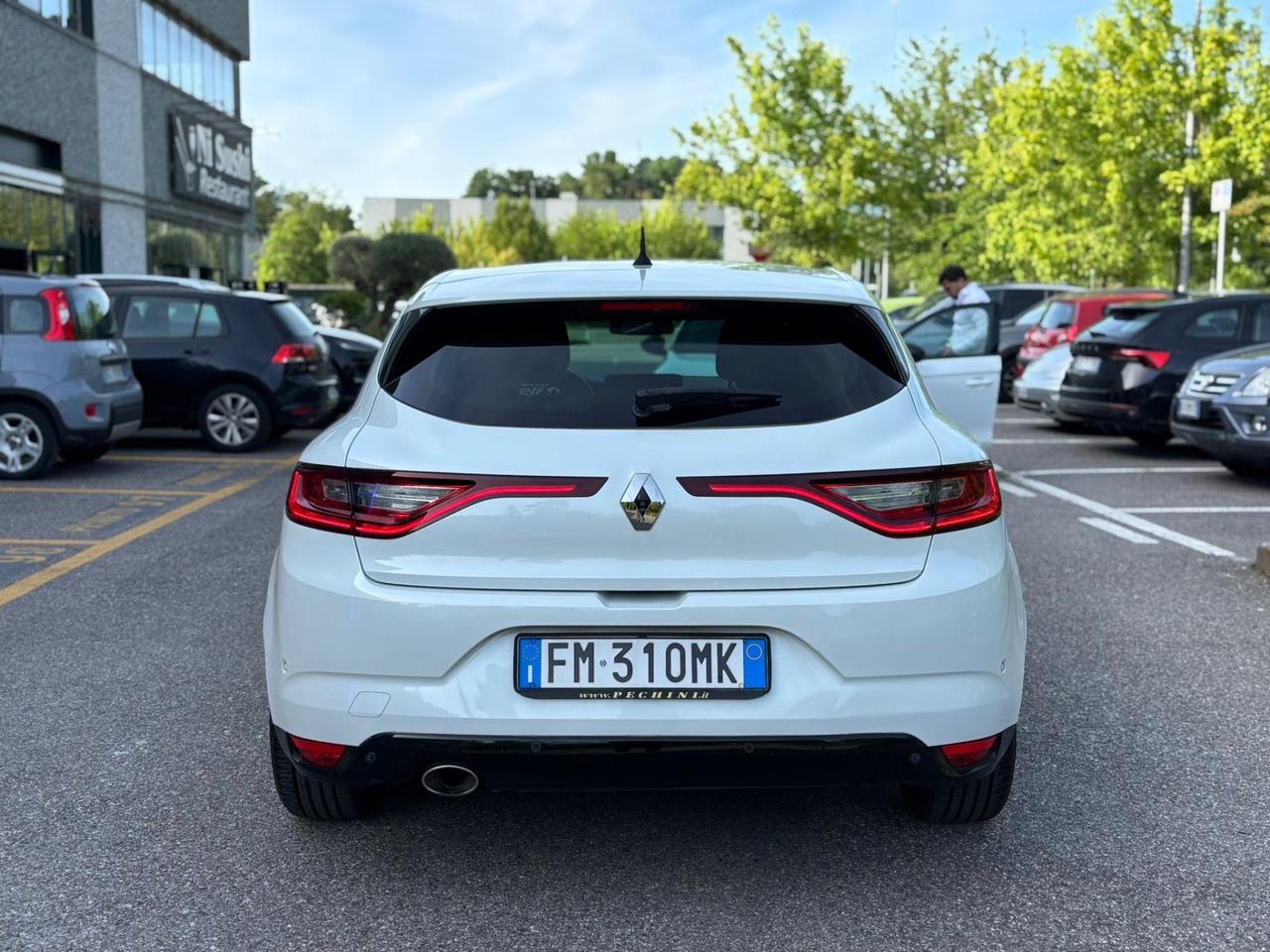 Renault Mégane dCi 8V 110 CV Energy Bose”CAR PLAY”