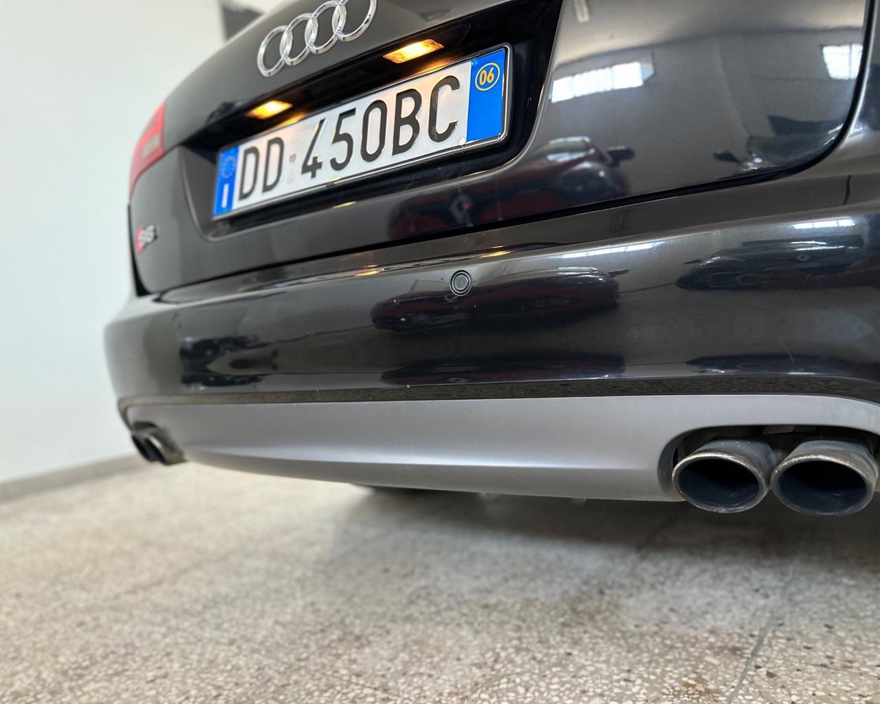 Audi A6 S6 Avant 5.2 V10 Motore Lamborghini