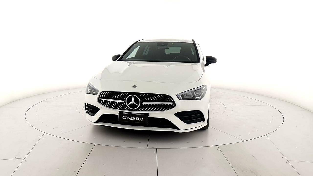Mercedes-Benz CLA Sh.Brake - X118 - CLA Shooting Brake 200 d Premium auto