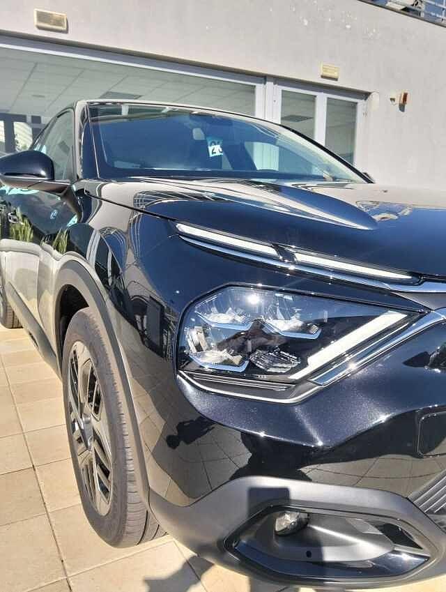 Citroen ë-C4 motore elettrico 136 CV Plus