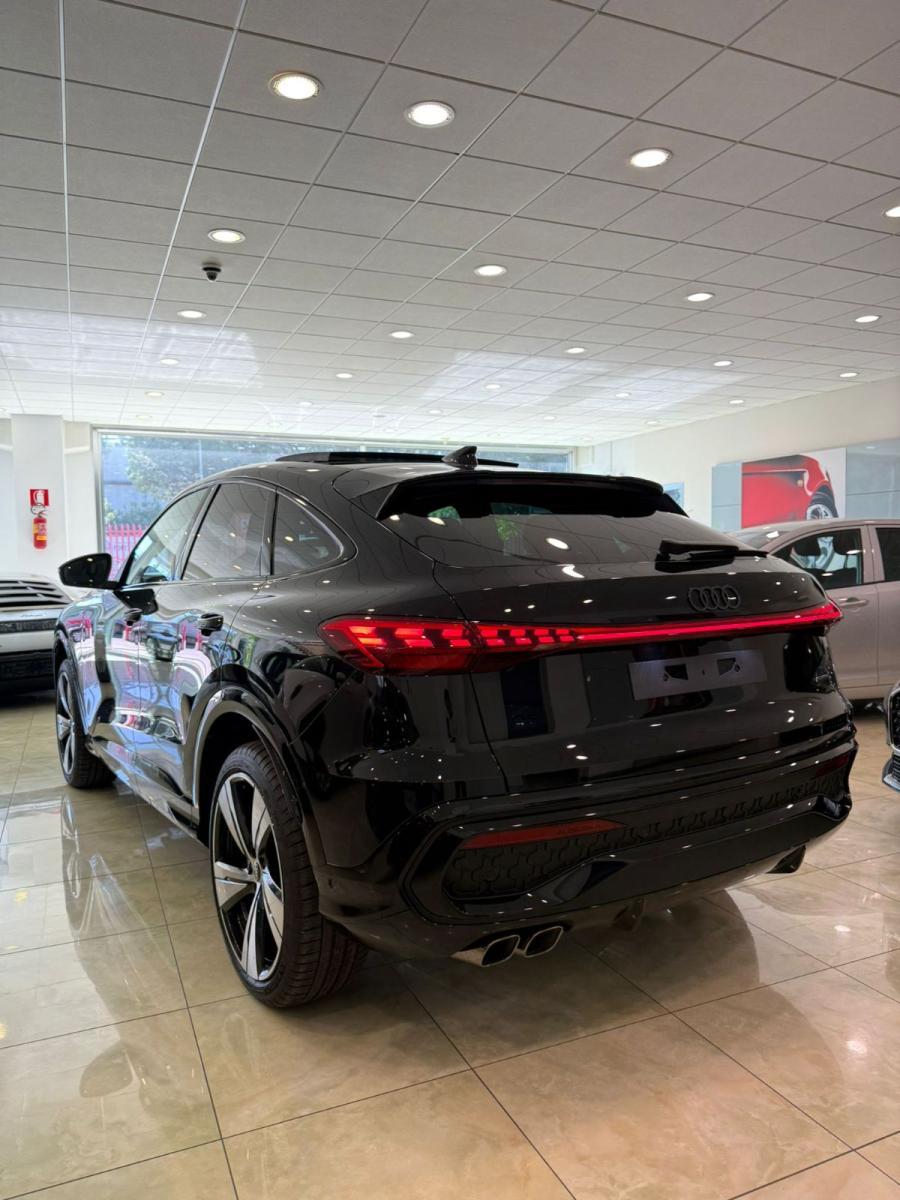 AUDI - Q5 Sportback
