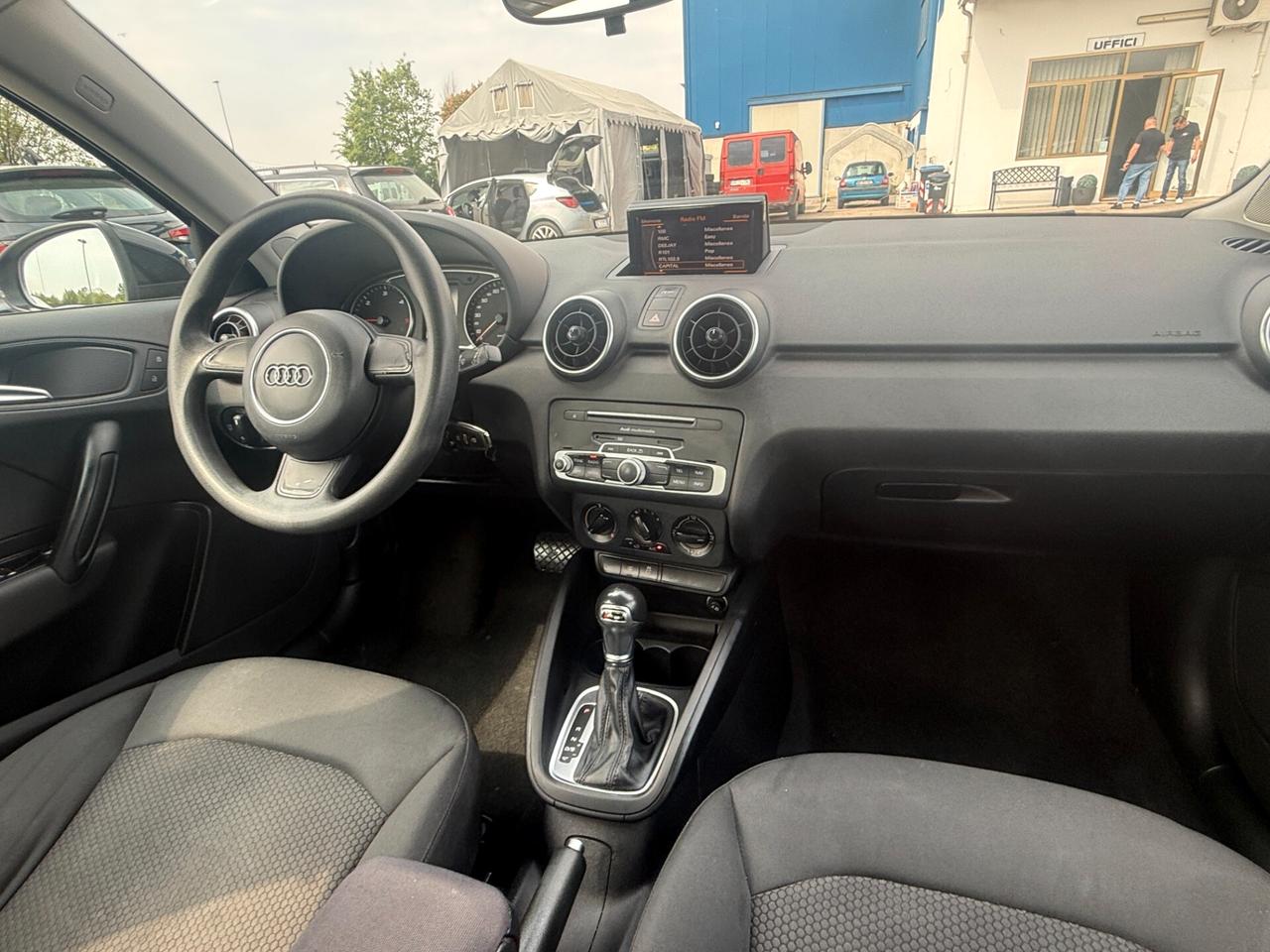 Audi A1 1.6 TDI 116 CV S tronic Design