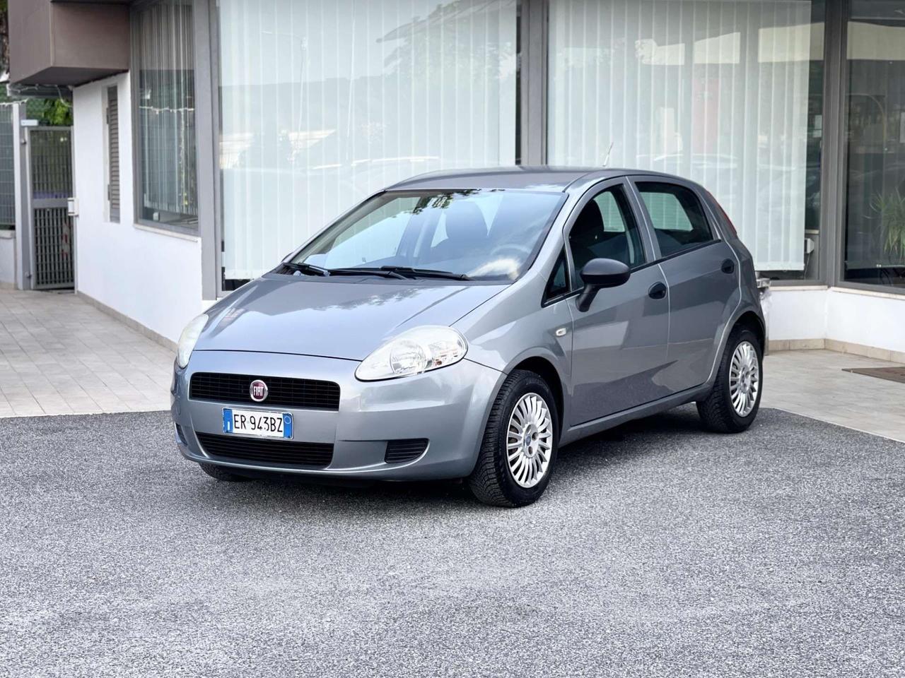 Fiat Punto 1.2 Benzina 69CV E5 Neo - 2013