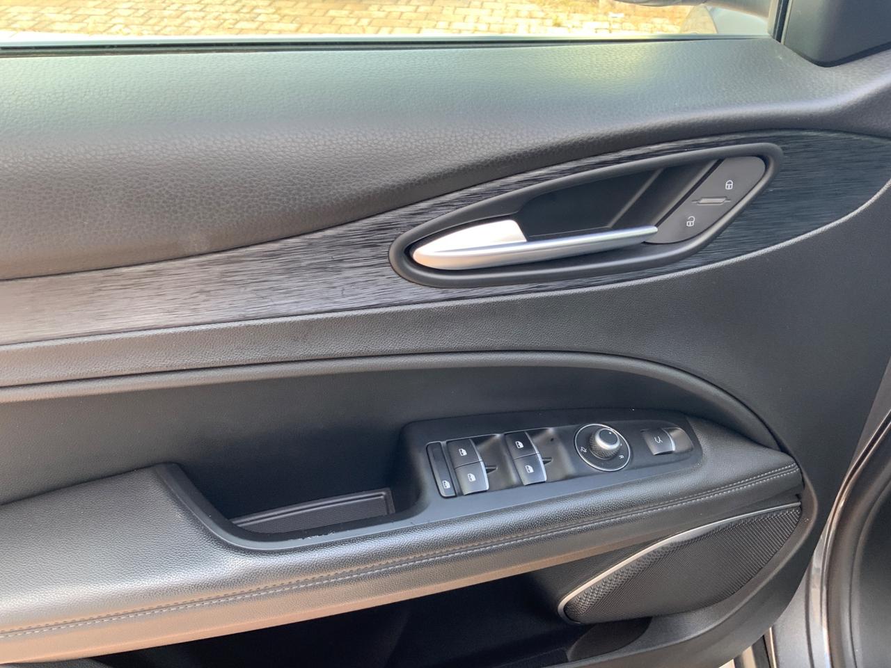 Alfa Romeo Stelvio 2.2 Turbodiesel 190 CV AT8 Q4 Business