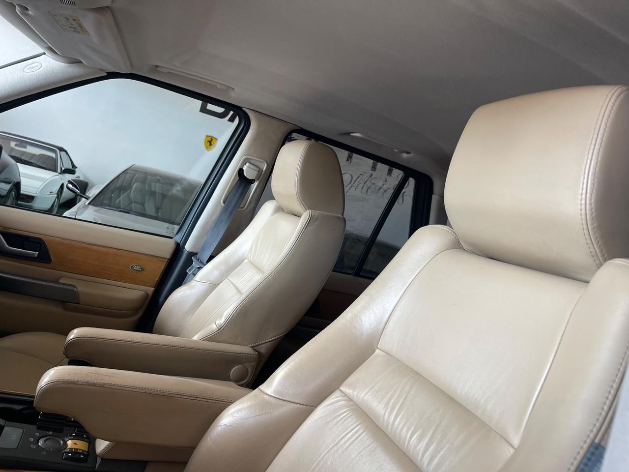 Land Rover Range Rover Sport 2.7 TDV6 HSE PERMUTE RATE