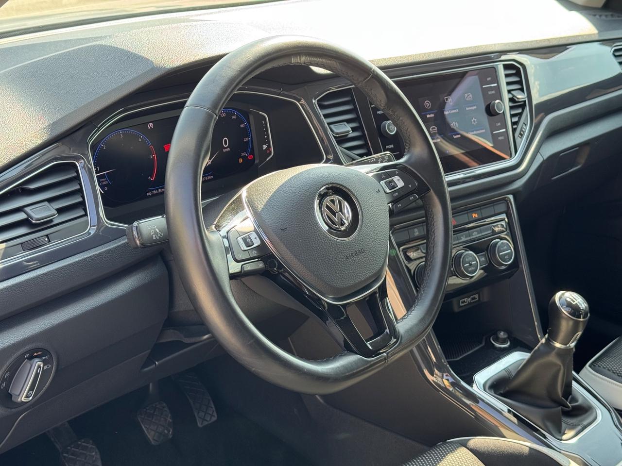 Volkswagen T-Roc 1.6 TDI SCR Advanced VIRTUAL, LED, TELECAMERA