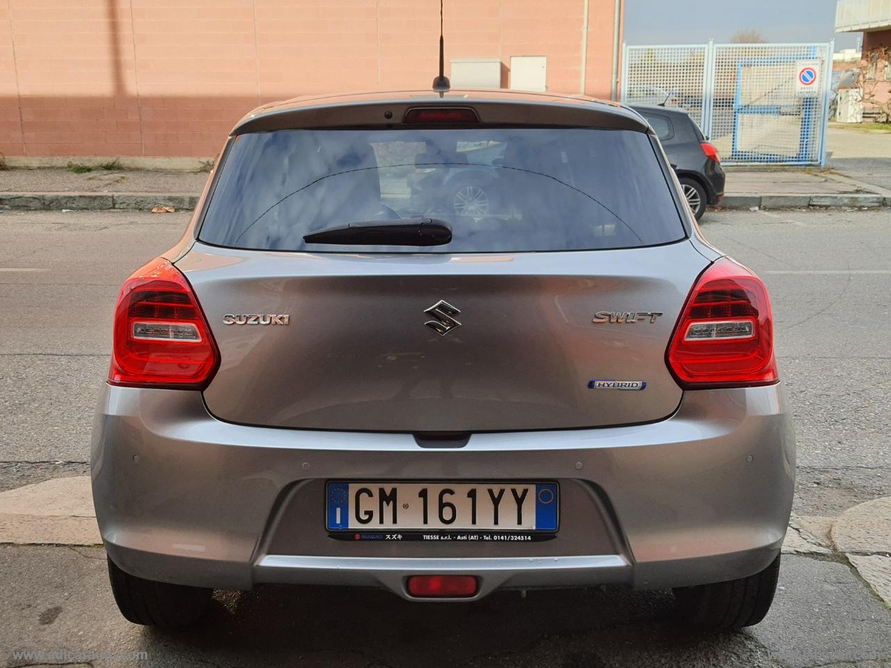 SUZUKI Swift 1.2 Hybrid Top