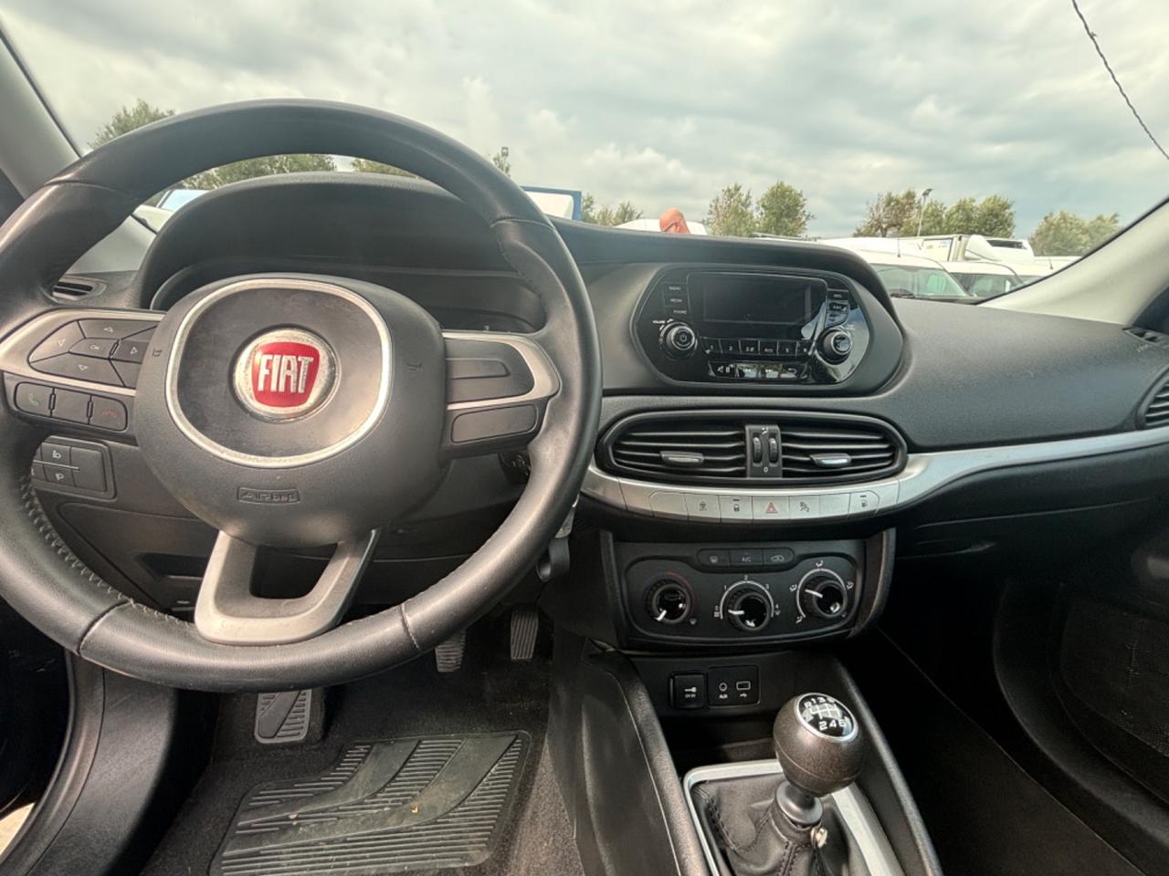 Fiat Tipo 1.4 T-Jet 120CV GPL 5 porte Lounge -2016