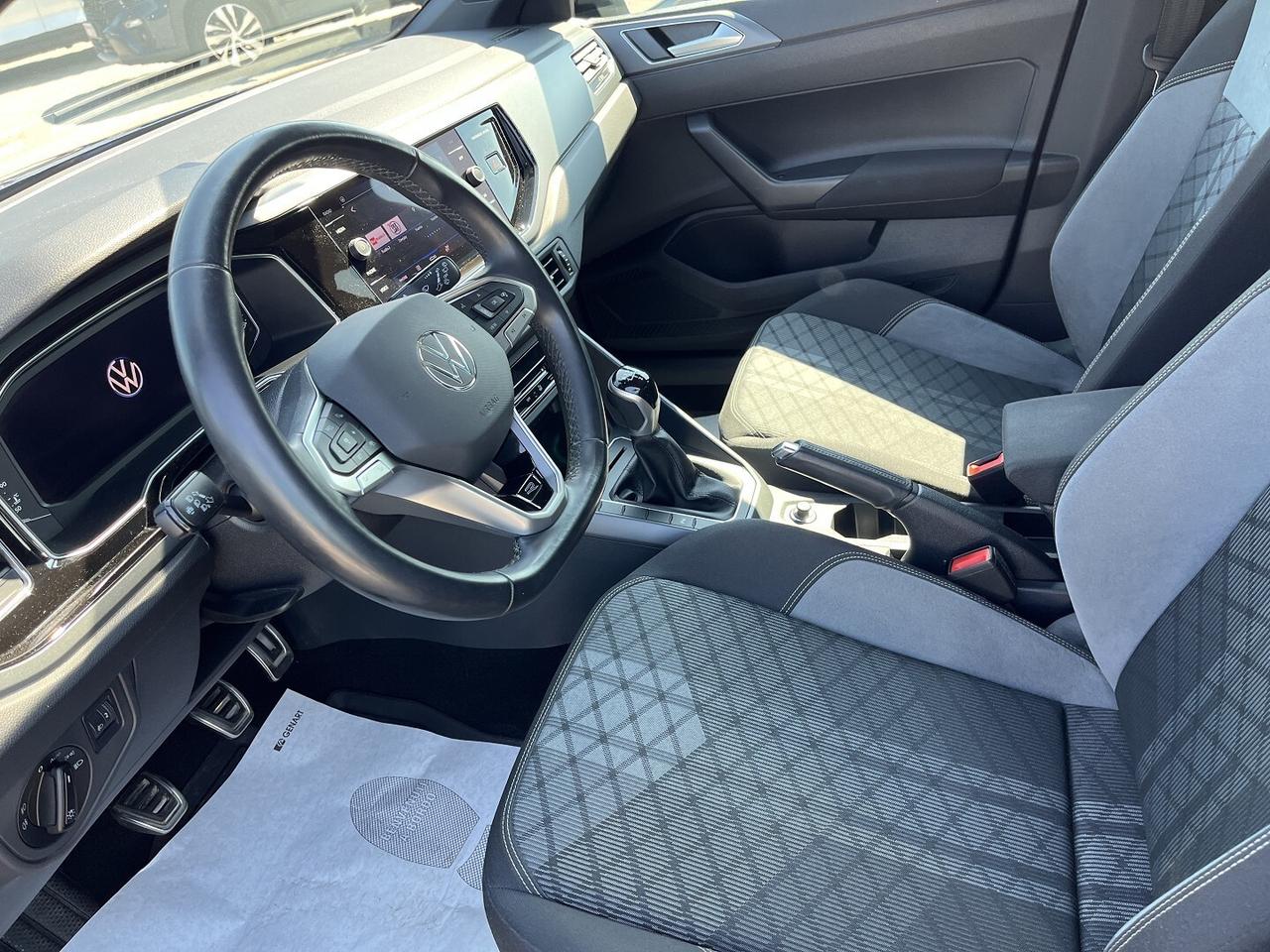 VW TAIGO 1.0 Tsi R.LINE 110 cv