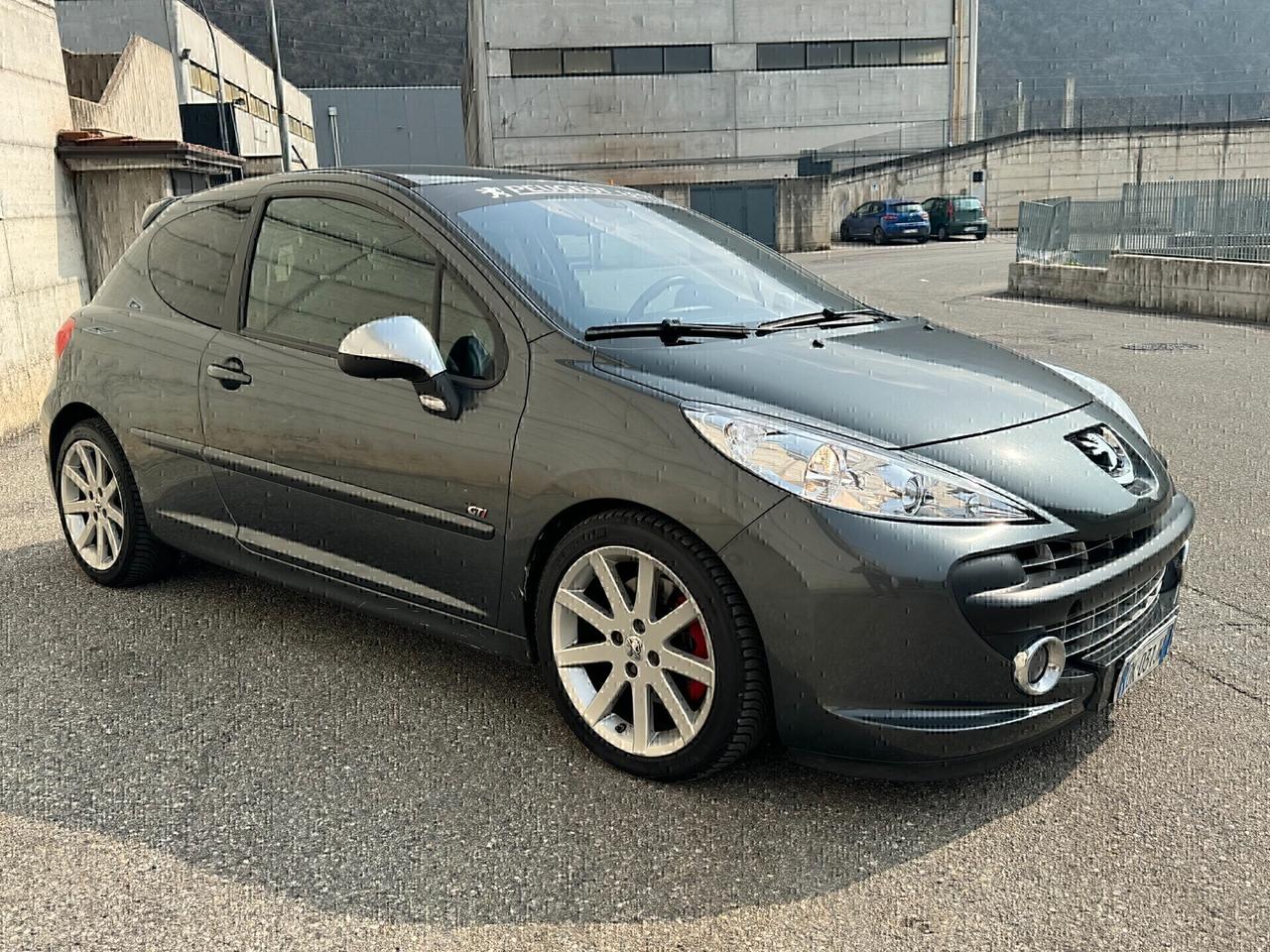 Peugeot 207 1.6 THP 175CV 3p. GTi