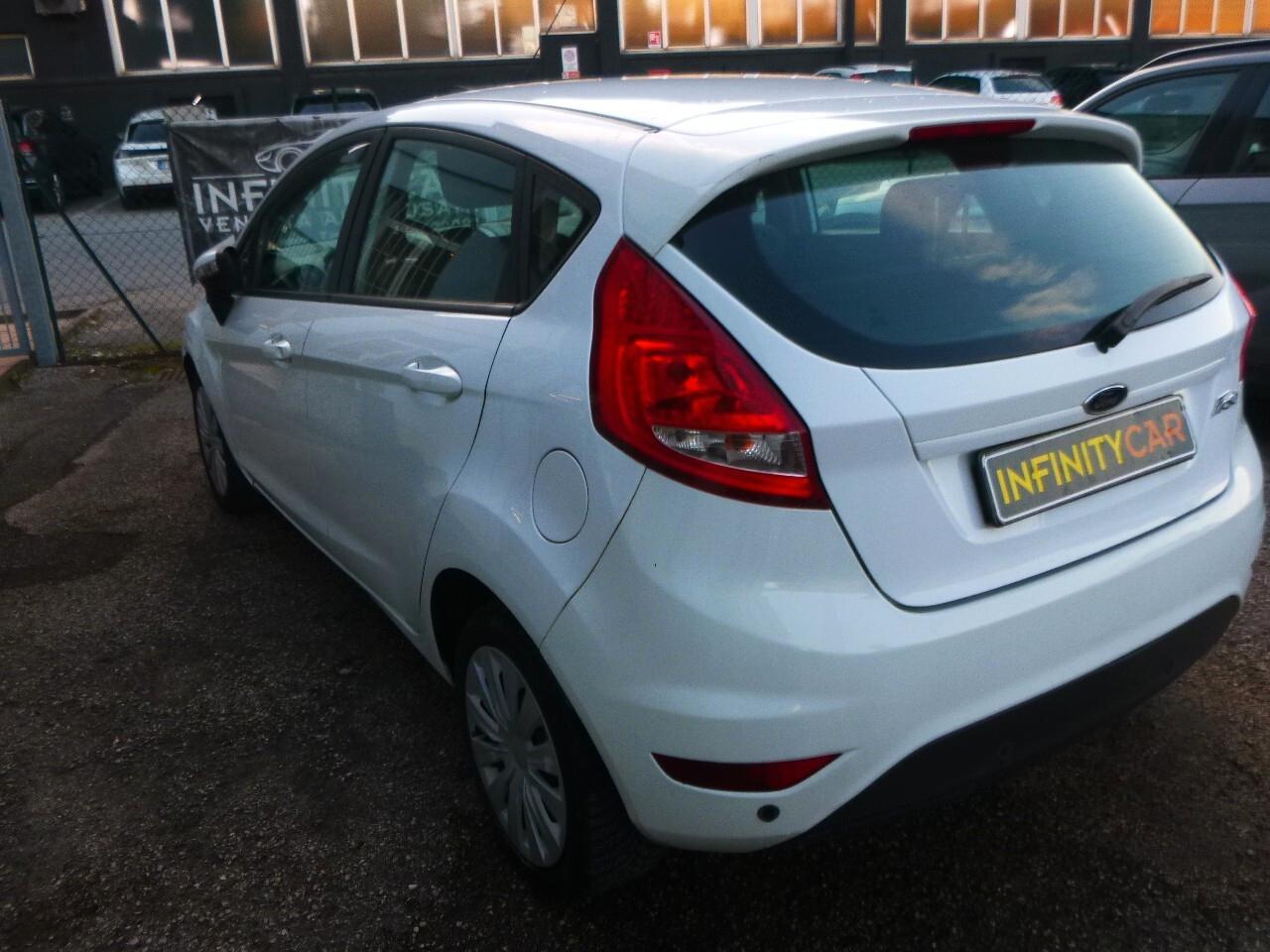 Ford Fiesta 1.4 5 porte Bz.- GPL Titanium