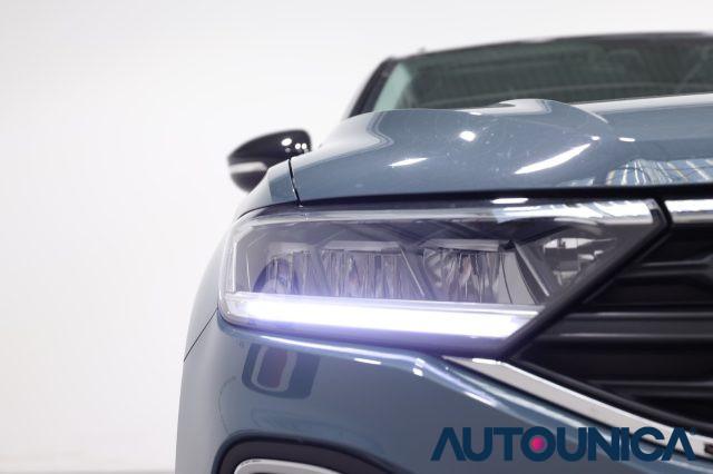 VOLKSWAGEN T-Roc 1.5 TSI ACT DSG LIFE FARI LED