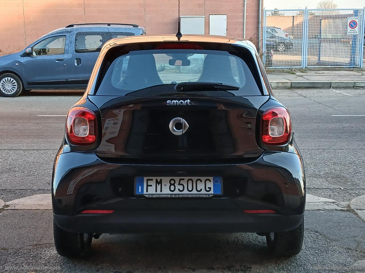 SMART forfour 70 1.0 Passion