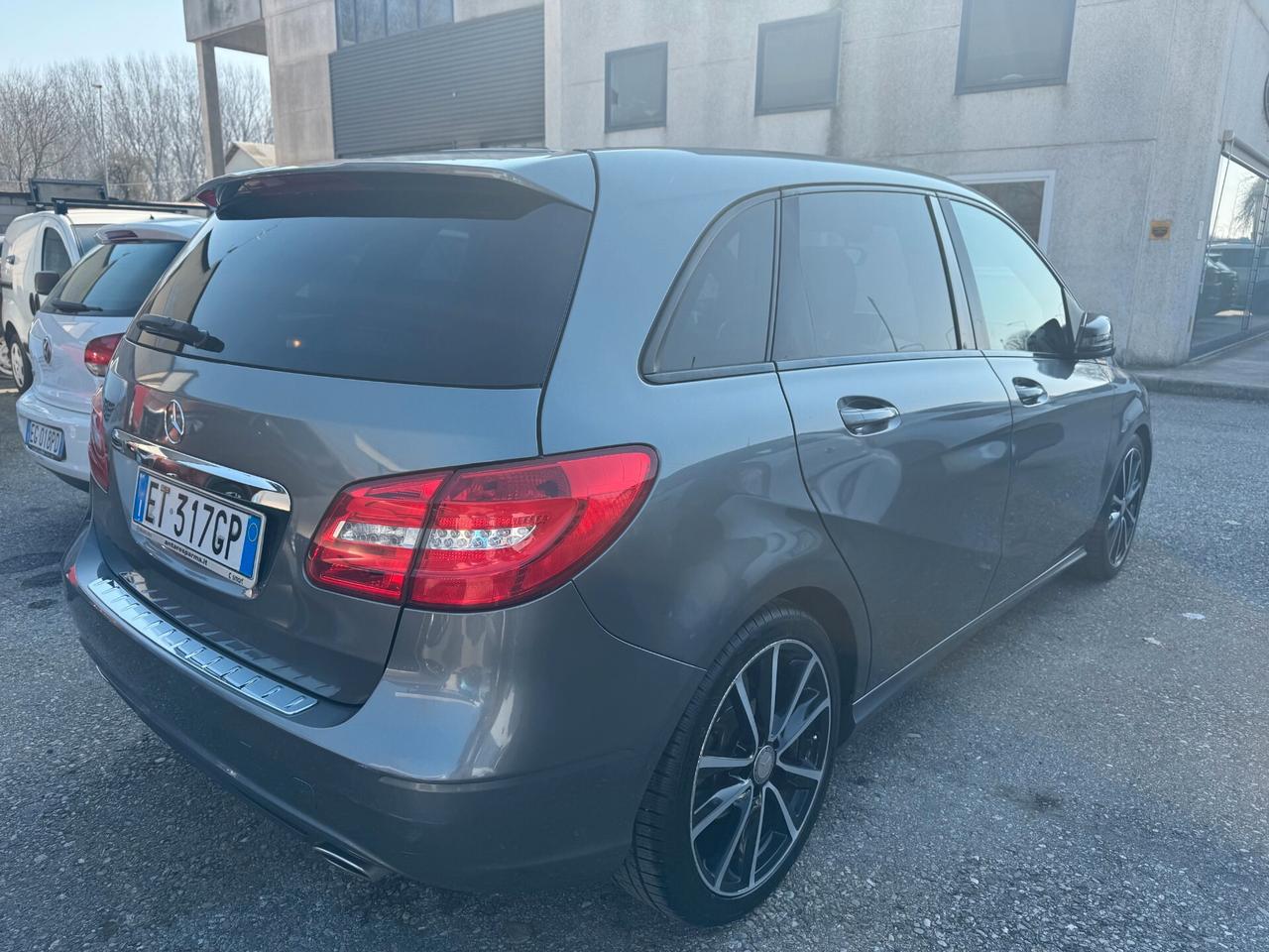 Mercedes-benz B 180 B 180 CDI Automatic Premium