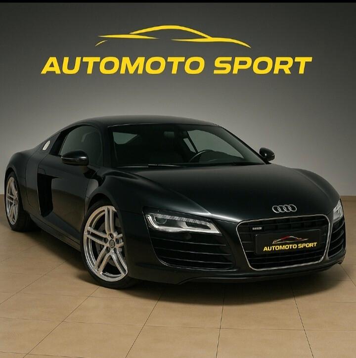 Audi R8 4.2 V8 FSI quattro R tronic