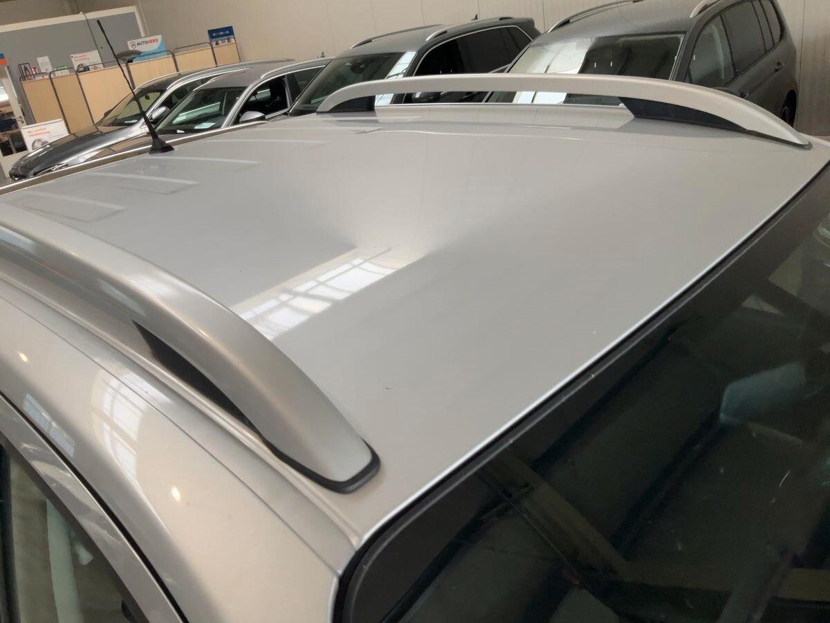 Renault Alaskan Pikup Duble Cab Intens 2.3 DCI 4x4