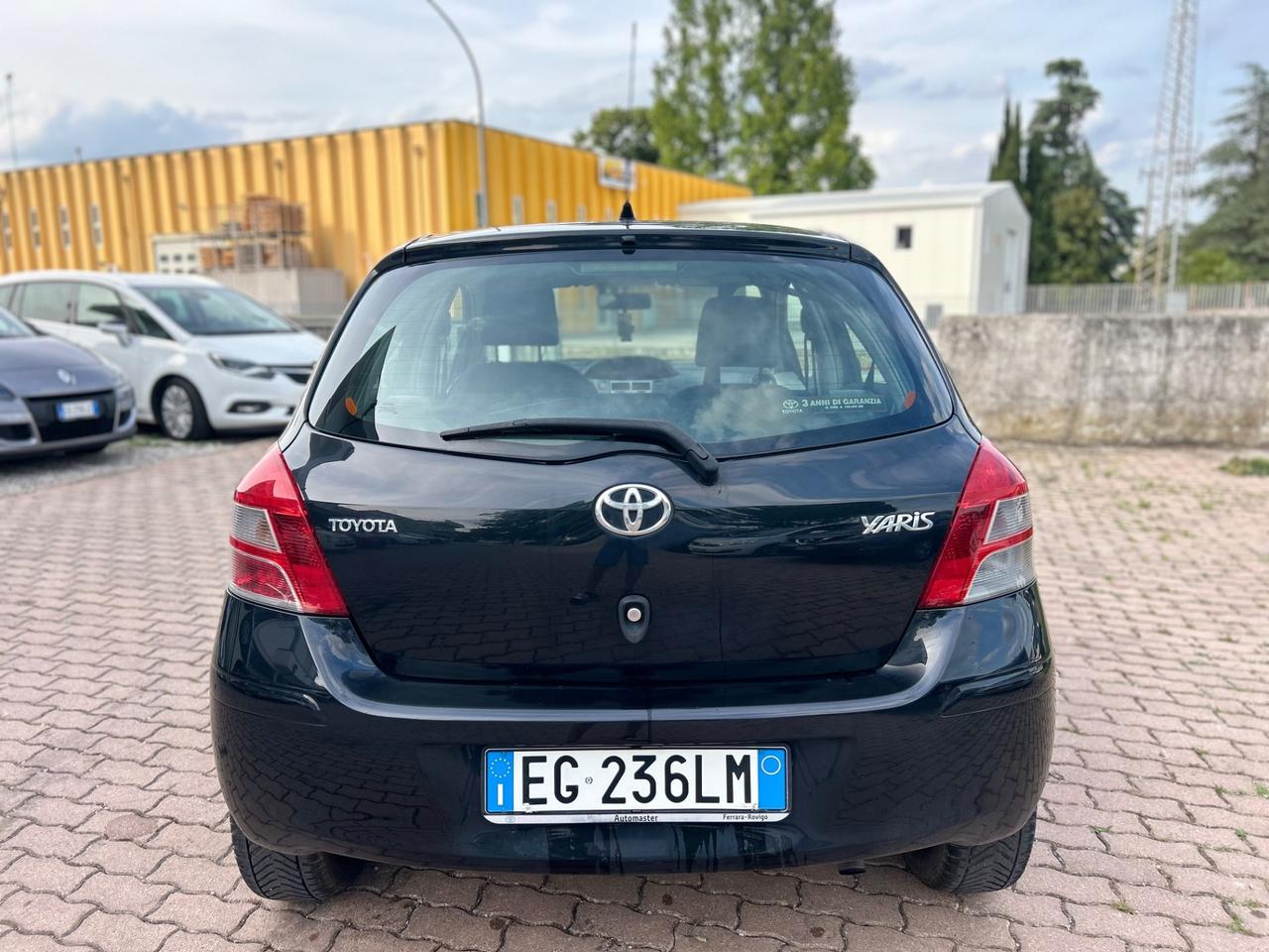 Toyota Yaris 1.4 D-4D DPF 5 porte Sol