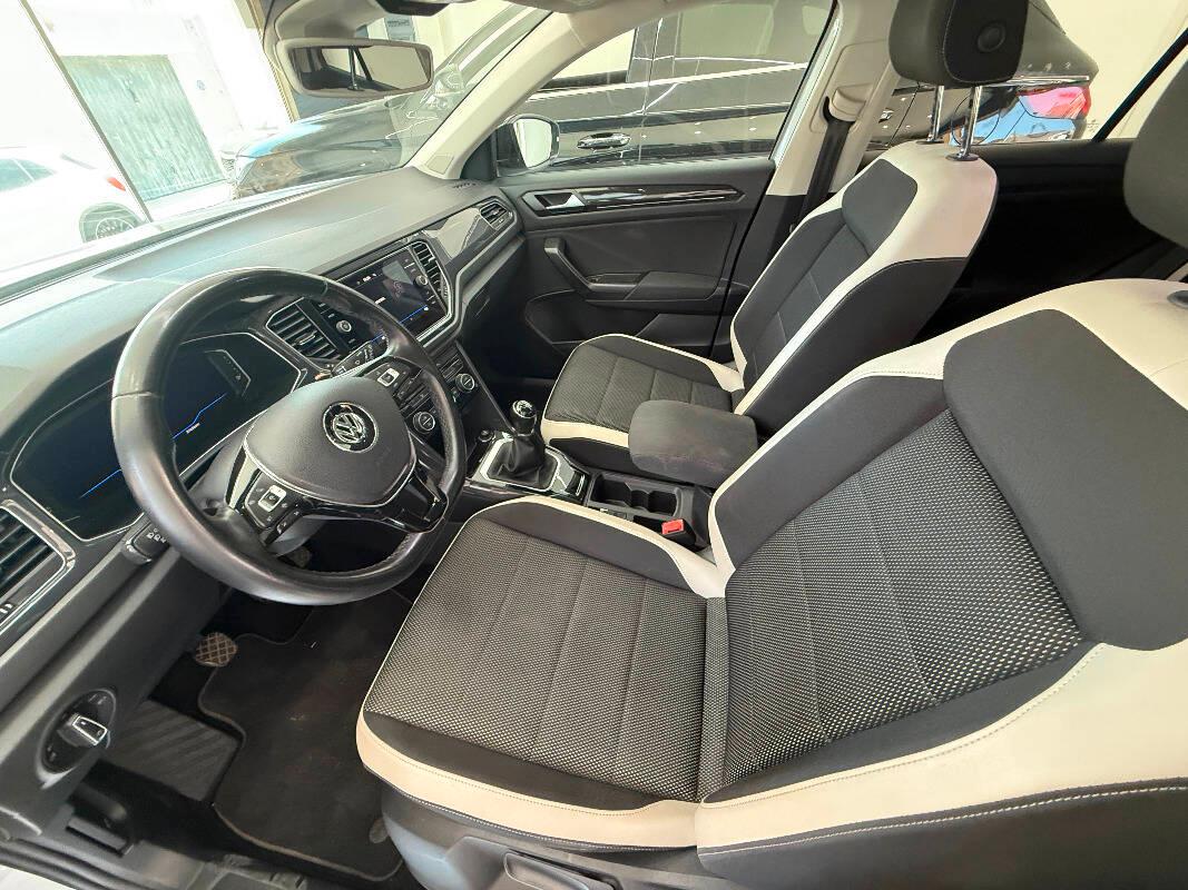 Volkswagen T-Roc VOLKSWAGEN T-ROC 1.5 tsi Advanced