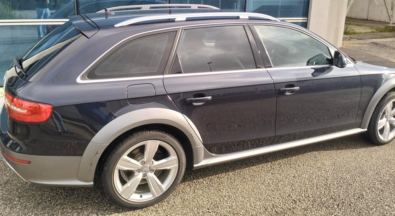 Audi A4 allroad full optional