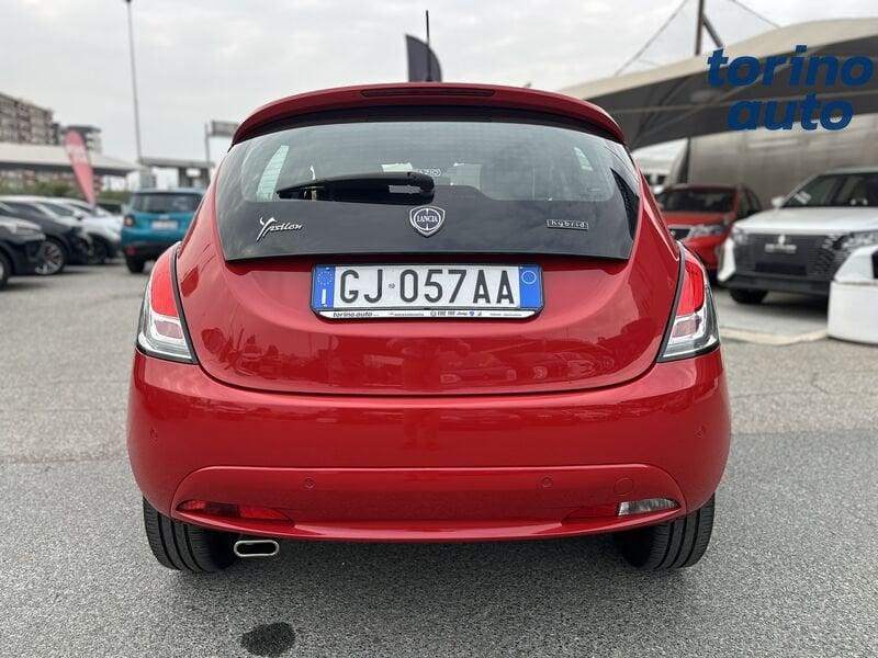 Lancia Ypsilon Ypsilon 1.0 firefly hybrid Gold s&s 70cv