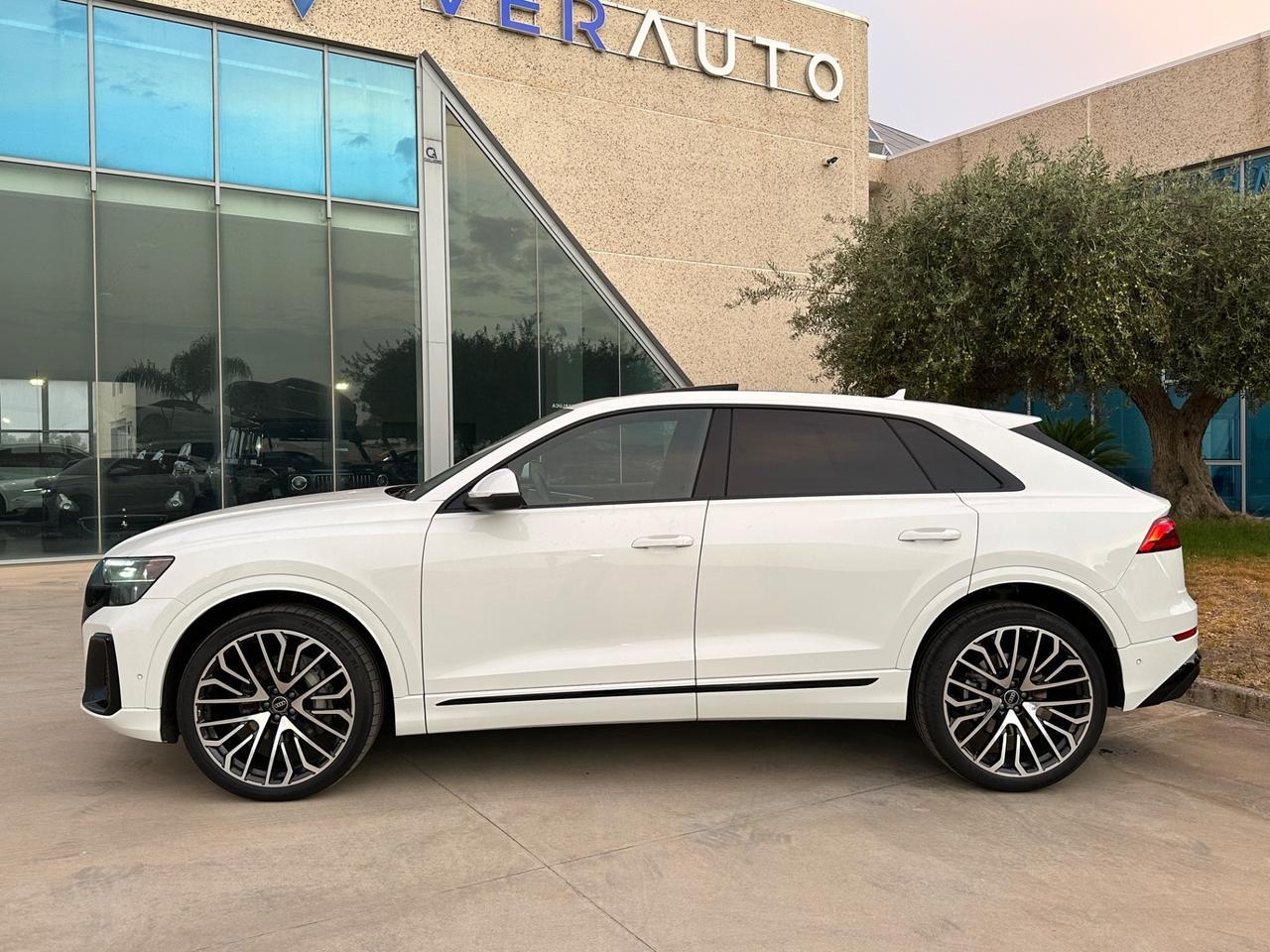Audi Q8 tdi Sline 231cv possibilità noleggio no scoring